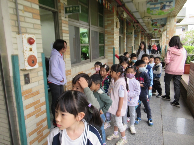3.校園巡禮~拜訪健康中心