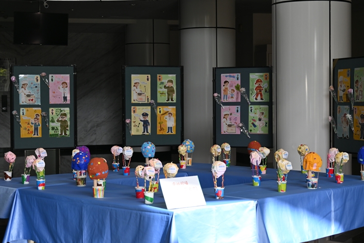 LINE_ALBUM_7.12畢業典禮_250714_192