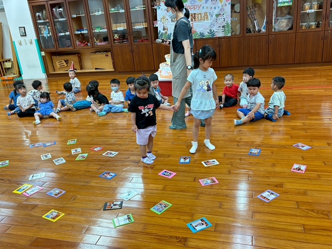 LINE_ALBUM_910迎新暨秋季慶生_250912_46