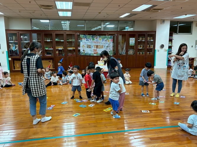 LINE_ALBUM_910迎新暨秋季慶生_250912_54